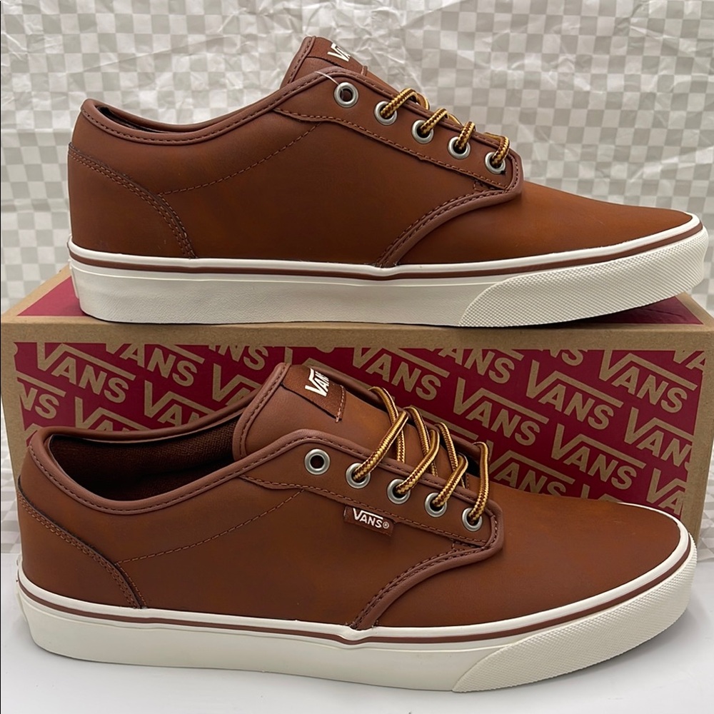 Vans Men’s Brown Leather Sneakers White Accents Atwood (Leather)Brown/Mashmallow